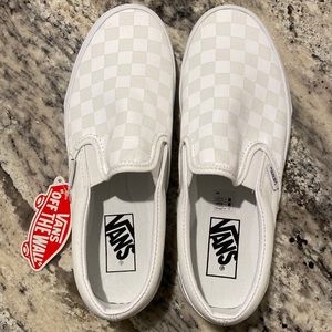 Women’s vans size 8 white checkerboard slip ons